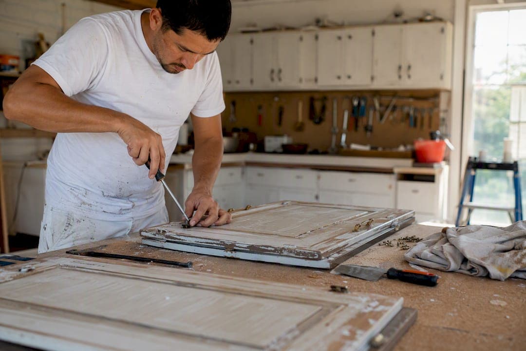 Cabinet Painting Timeline: How Long DIY vs Pro Really Takes